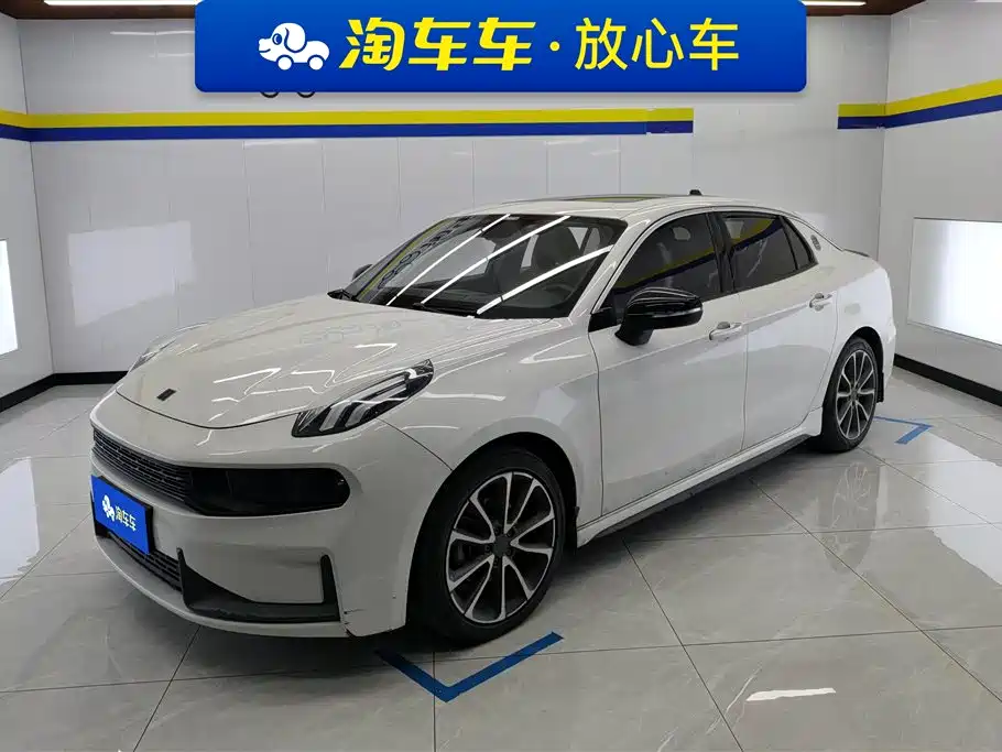 Lynk & Co 03 2019 2.0TD Auto Power Version