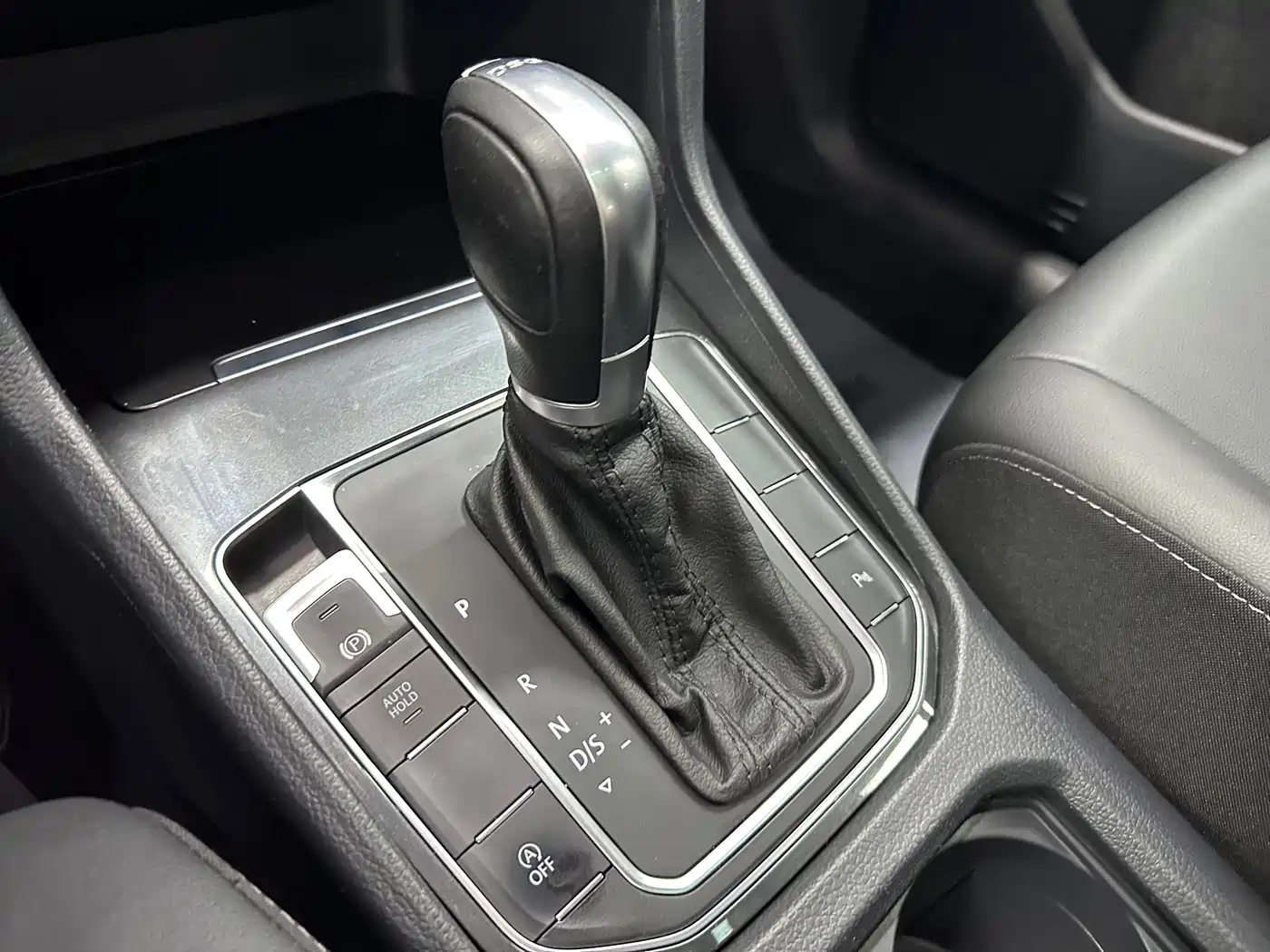 Volkswagen Golf Sportsvan 2019 280TSI Auto Watchman China VI фото 16