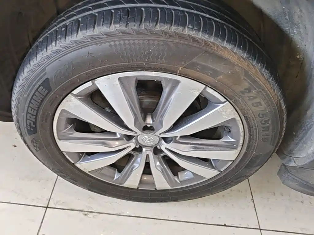 Changan CS95 2017 2017 2.0T FWD Zhitu Edition