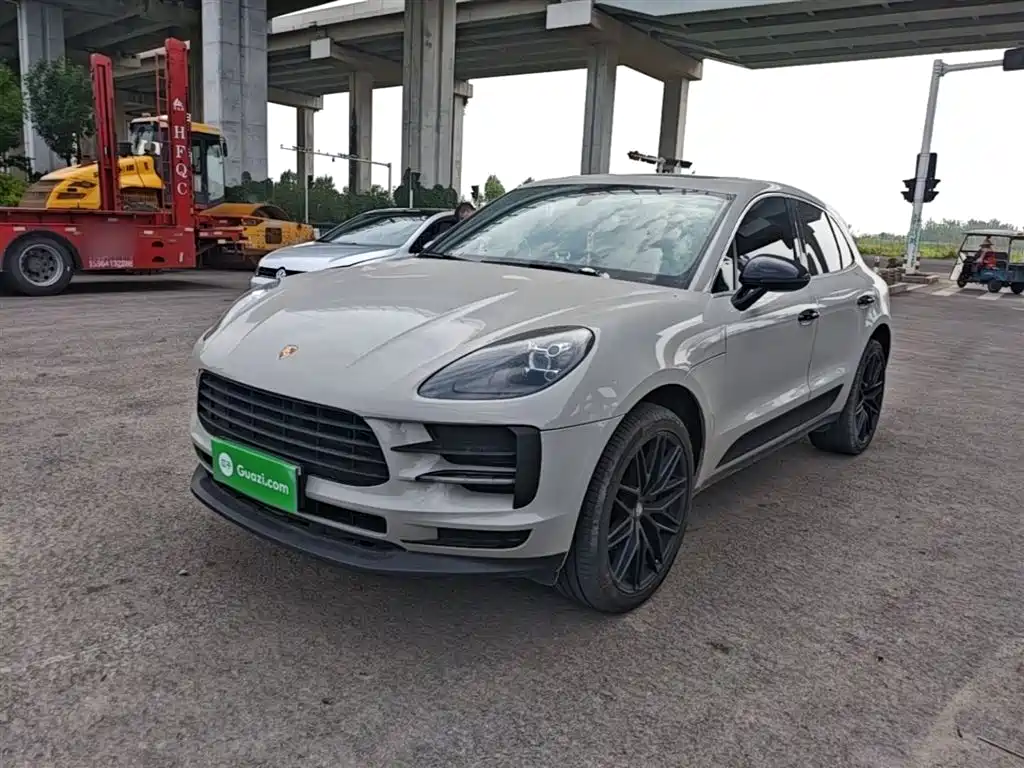 Porsche Macan 2018 Macan 2.0T фото 2