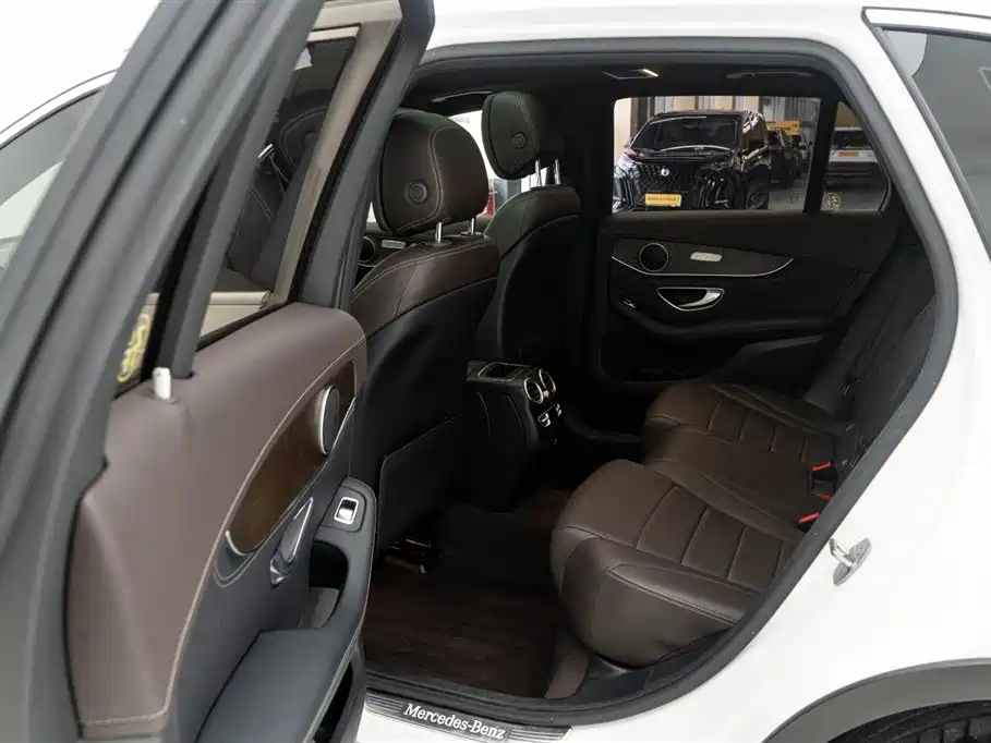 Mercedes-Benz GLC 2020 Facelift GLC 300 L 4MATIC Dynamic фото 20