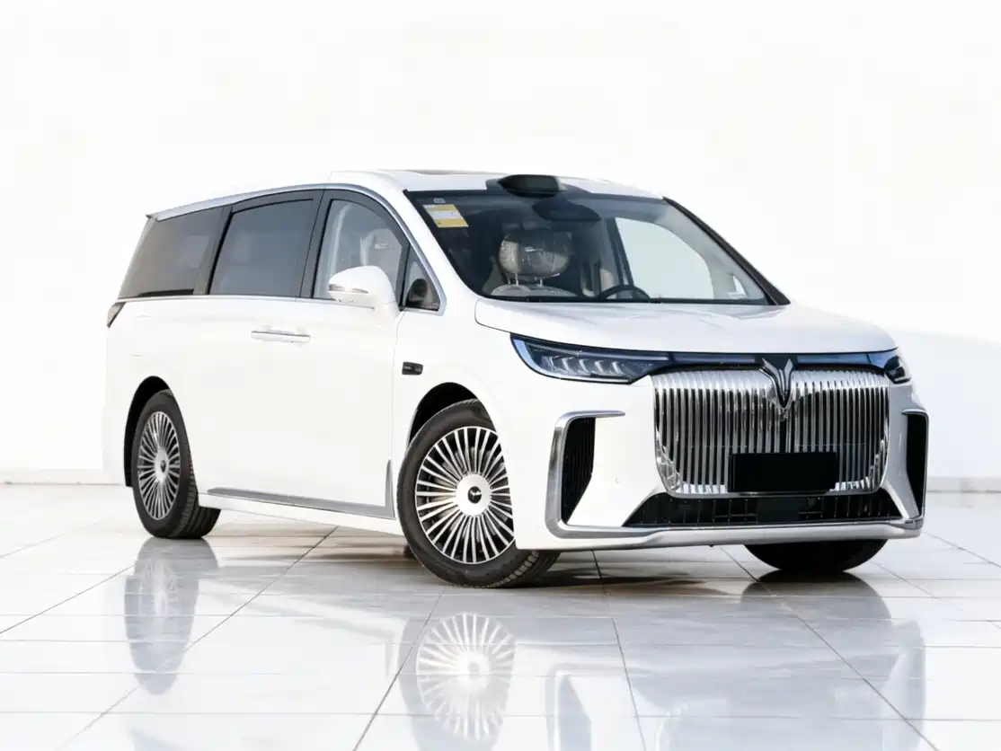 Voyah Auto Voyah Dreamer 2025 PHEV AWD Flagship Qian Kun Edition фото 2