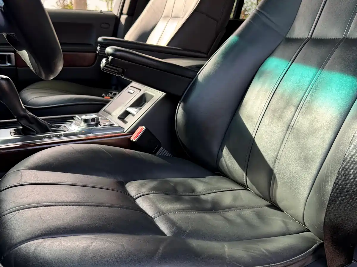 Land Rover Range Rover 2012 5.0 NA V8 фото 18