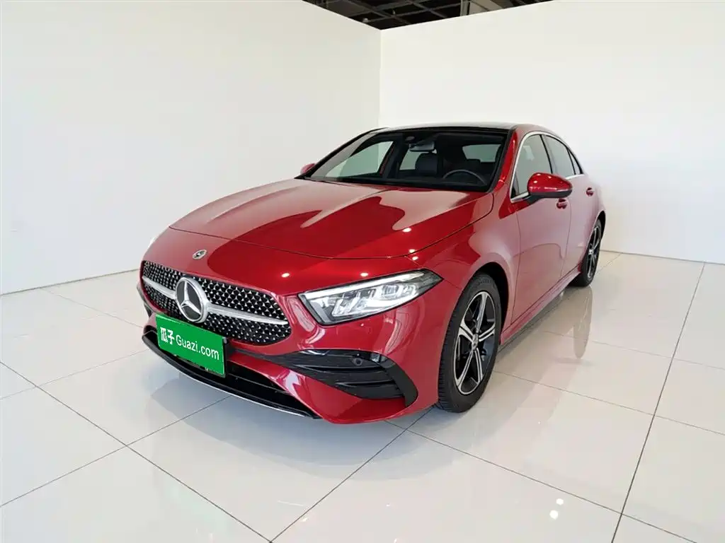 Mercedes-Benz A-Class 2023 A 200 L Fashion