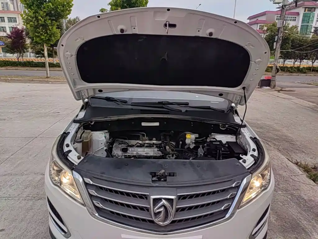 Baojun 560 2017 2016 1.8L Manual Value