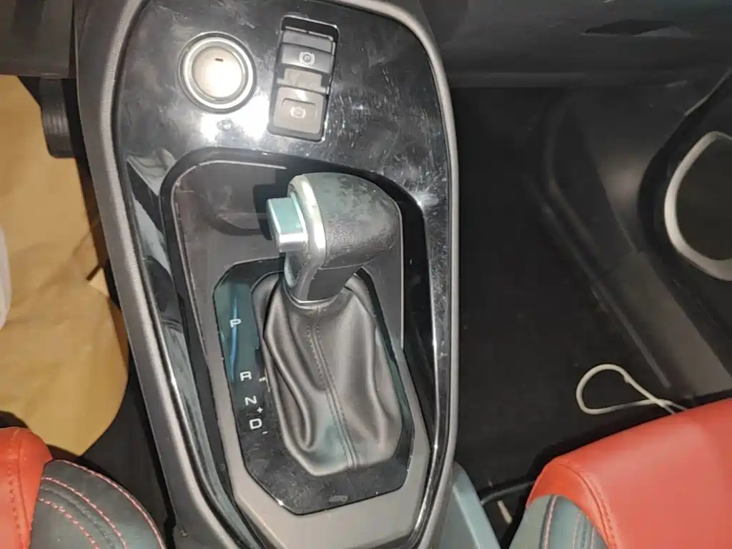 Фото 14 - Haval H2s