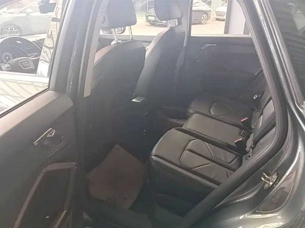 Audi Q3 2019 35 TFSI Fashion Elegance фото 17