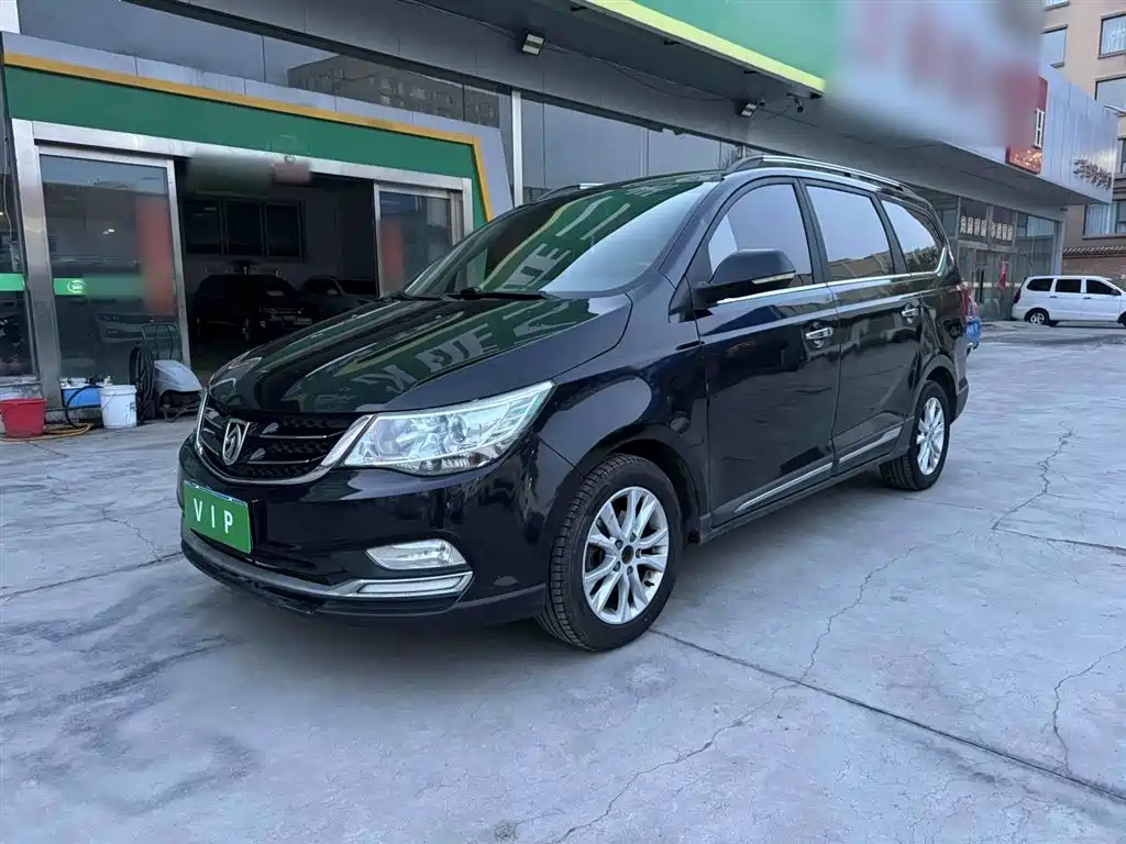 Фото 1 - Baojun 730