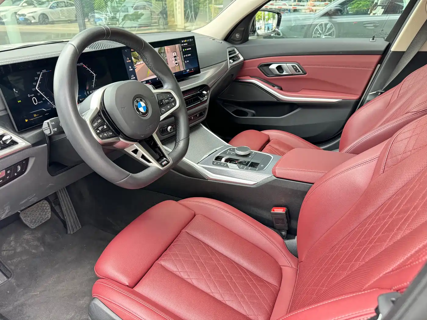 BMW 3 Series 2025 330Li M Sport Night Edition фото 7