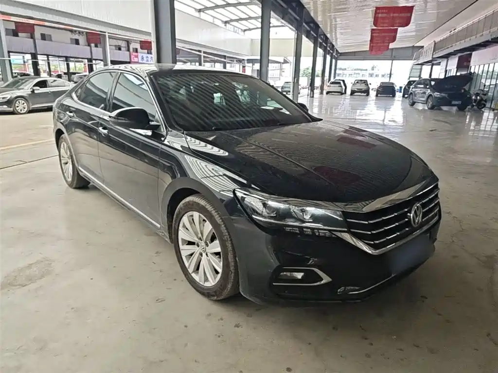Volkswagen Passat 2019 330TSI Elite Version China VI фото 4