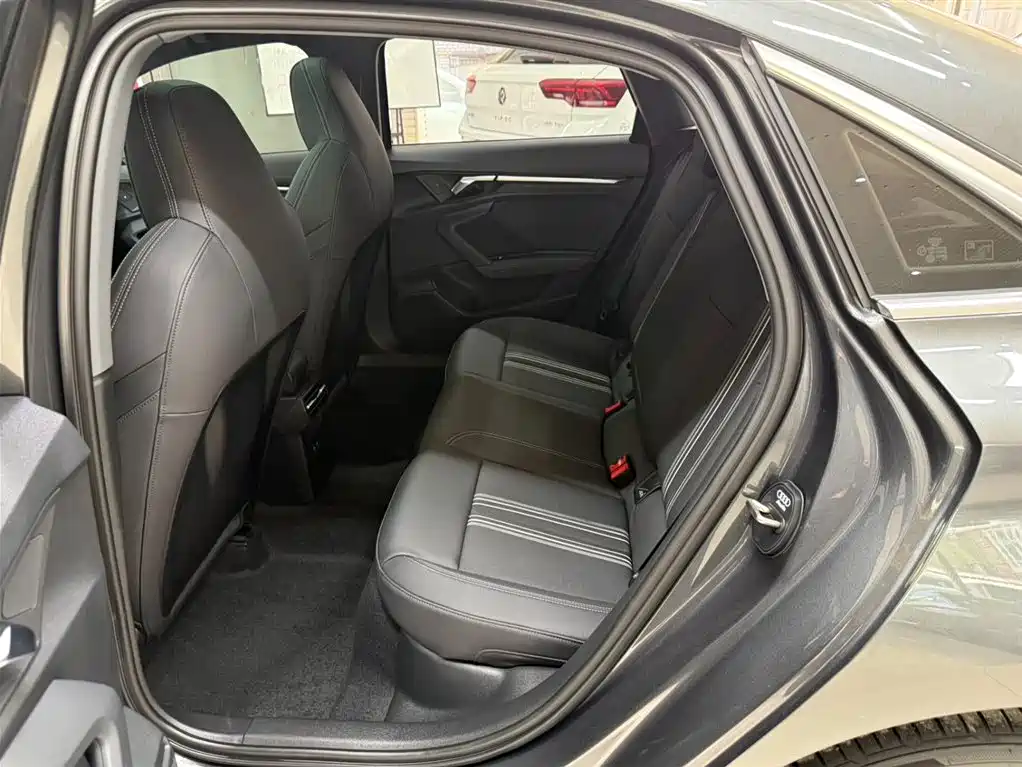 Audi A3 2023 Facelift A3L Limousine 35 TFSI Fashion Sport фото 15