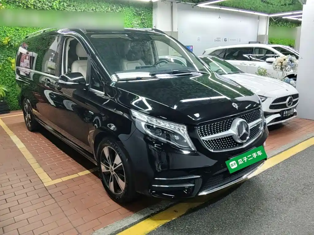 MERCEDES-BENZ V-CLASS