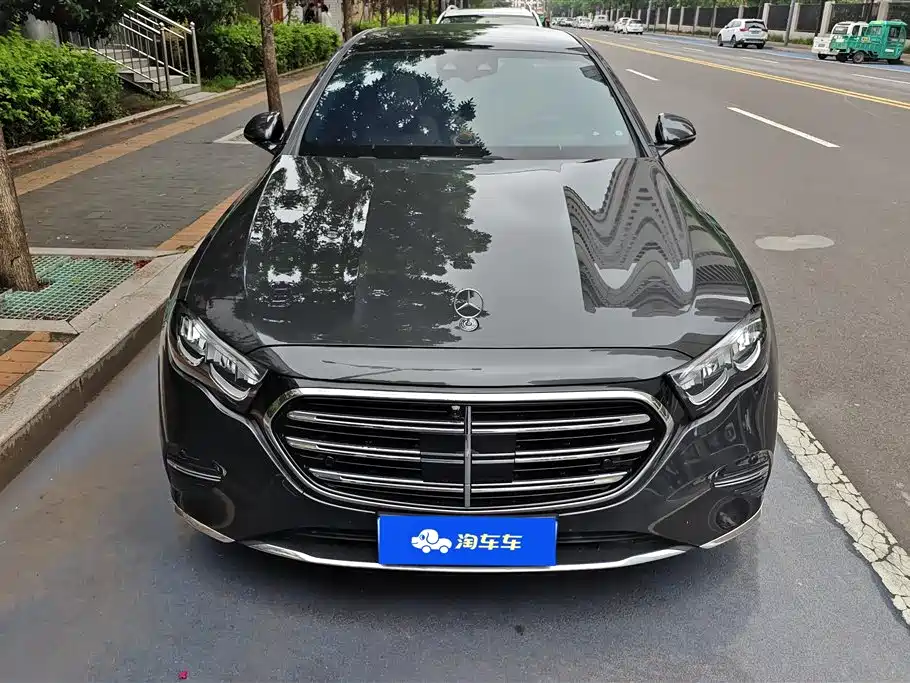 Mercedes-Benz E-Class 2024 Model E 260 L фото 2