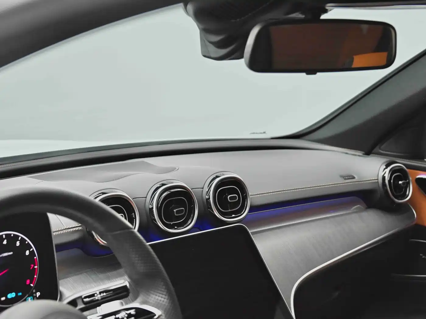 Mercedes-Benz C-Class 2022 C 200 L Sport Version фото 24