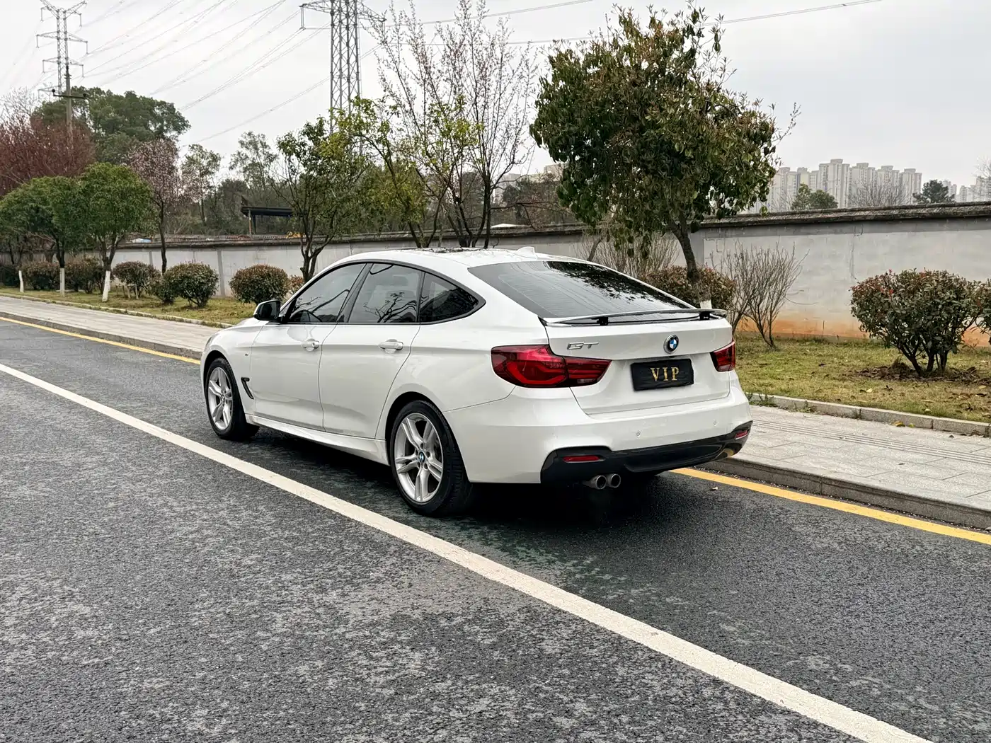 BMW 3 Series GT 2019 320i M Sport Package фото 18