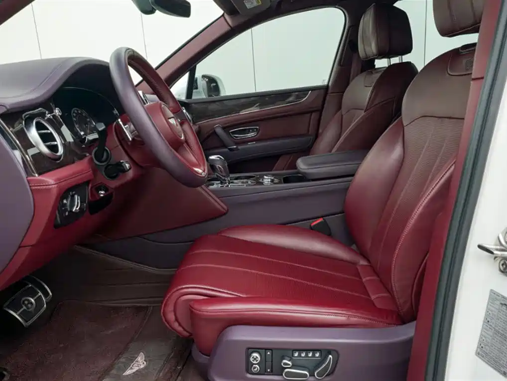 Bentley Bentayga Hybrid 2019 2019 3.0T PHEV