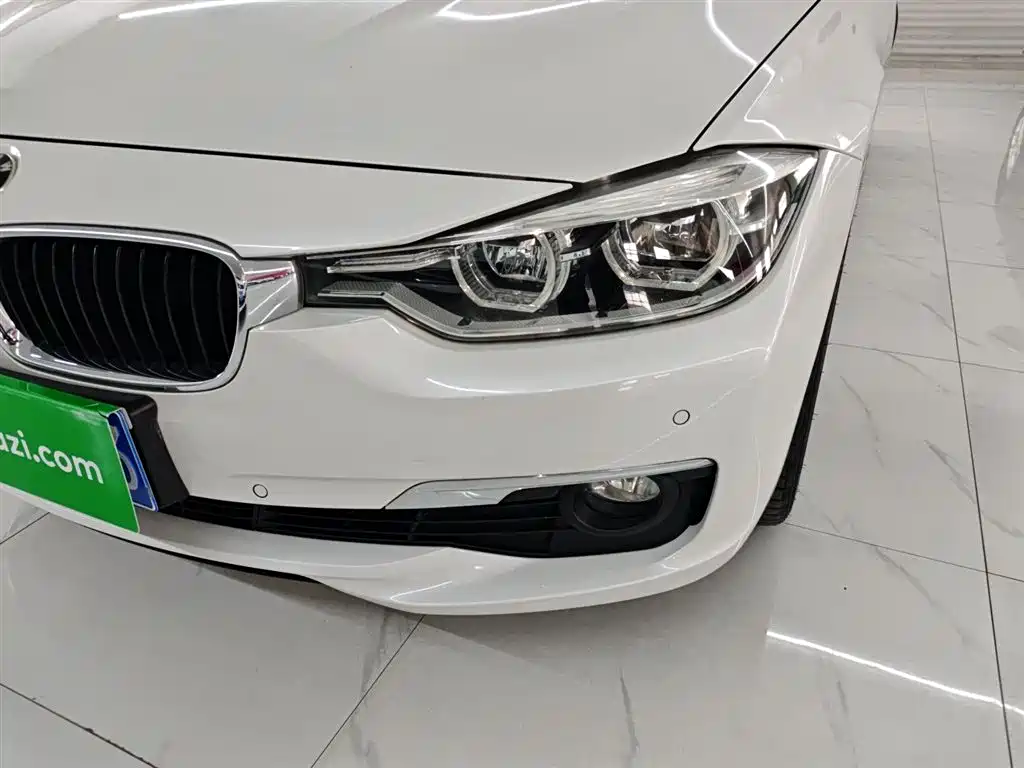 BMW 3 Series 2017 320Li Fashion фото 24