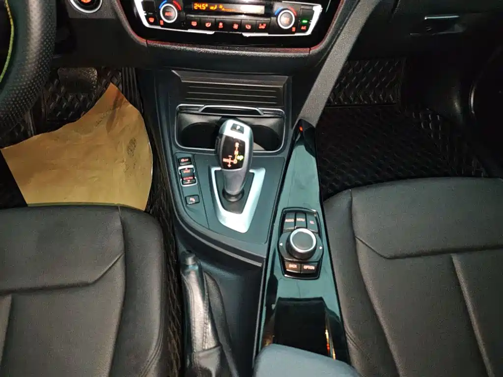 BMW 3 Series 2017 320Li Fashion фото 14