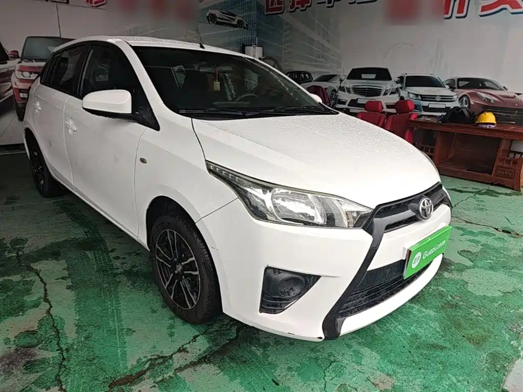 Toyota YARiS L Zhi Xuan 2014 1.3E Automatic Charming Edition фото 4