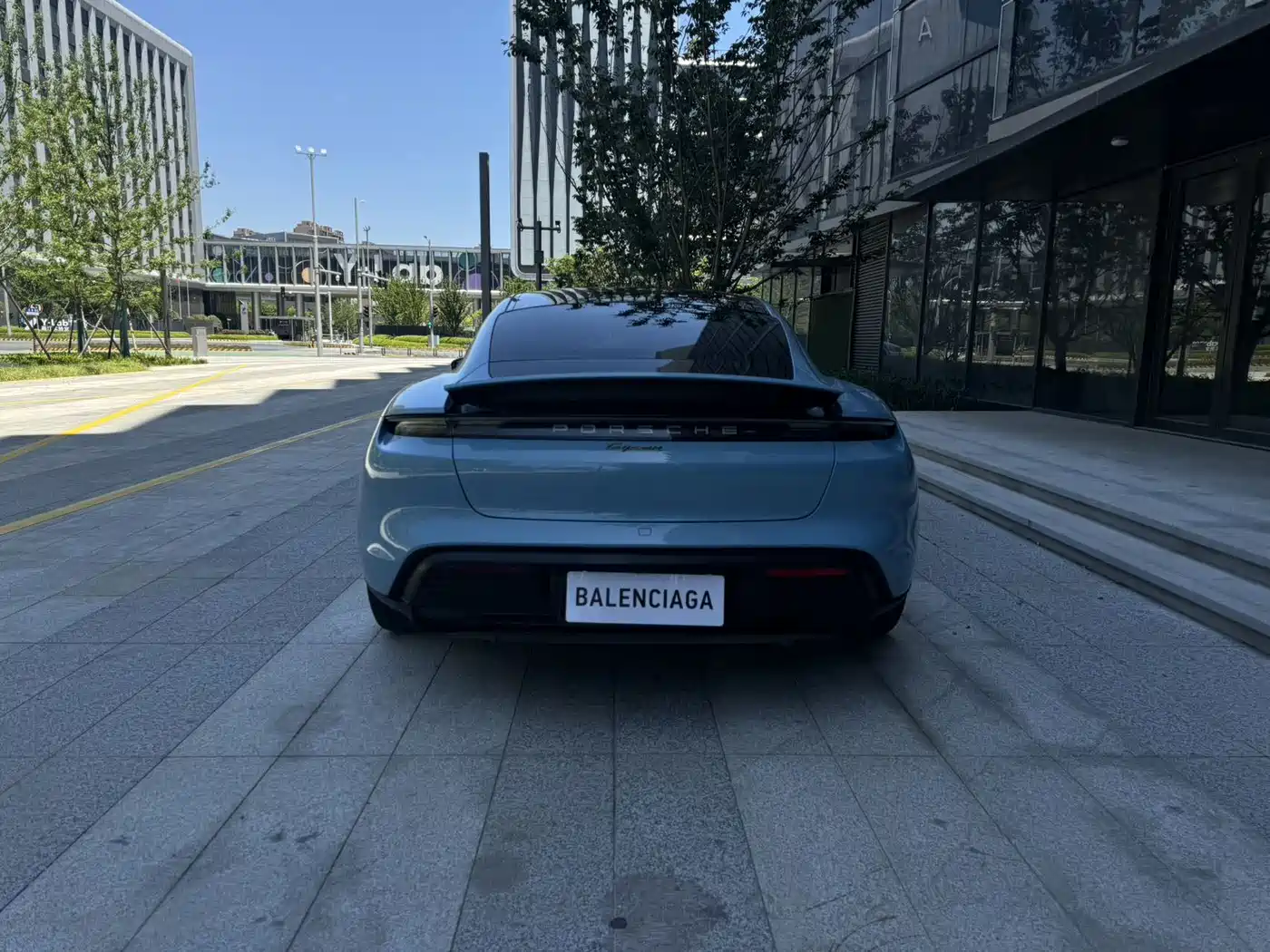 Porsche Taycan 2020 Taycan фото 14