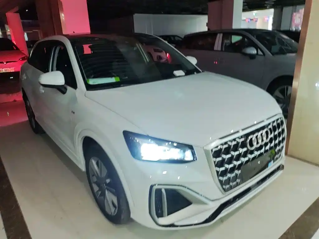 Audi Q2L 2025 35TFSI Progressive Dynamic фото 4