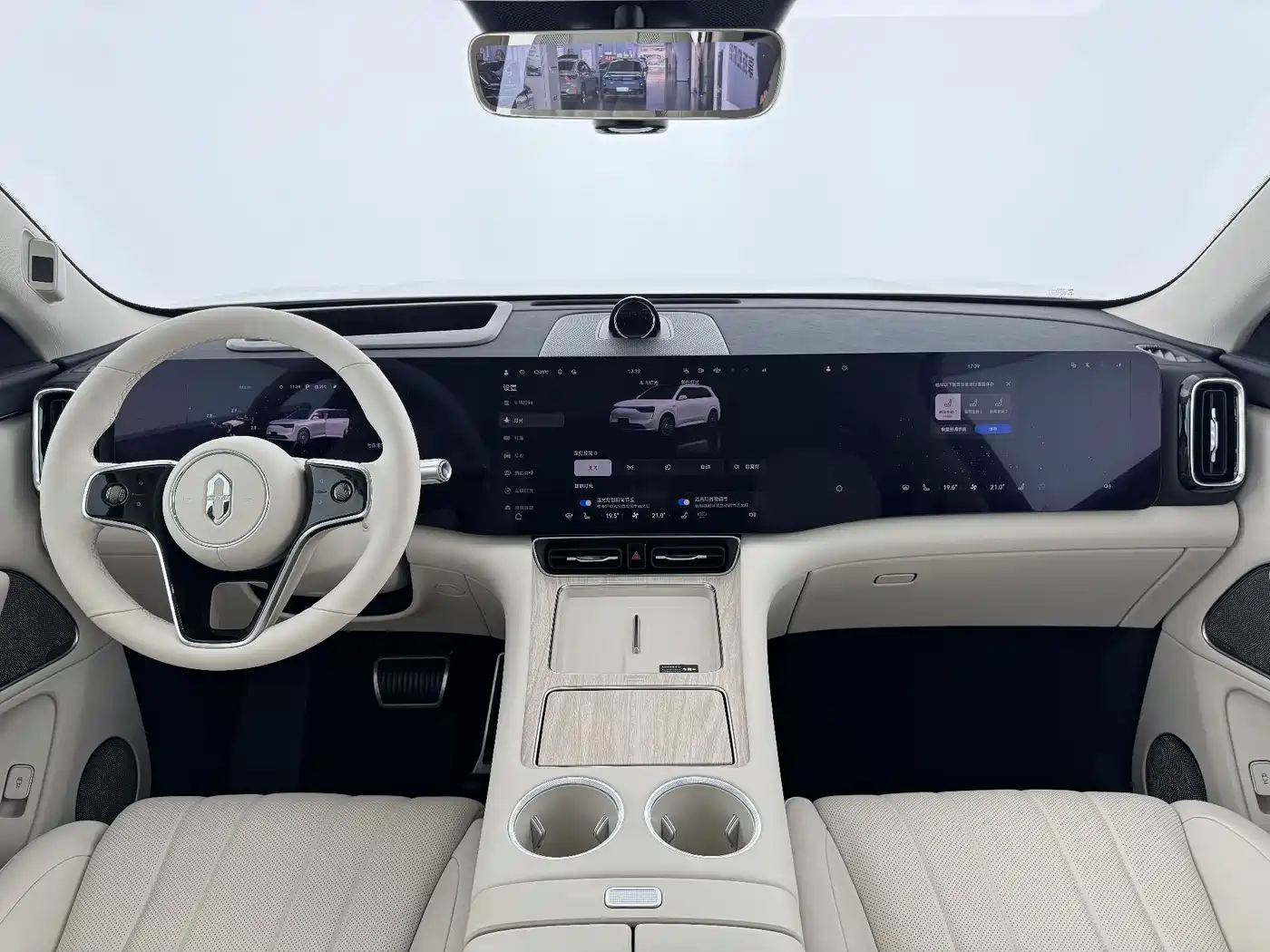 AITO Wenjie AITO M8 2025 Range Extender Max+ Edition 53.4kWh 5-seater фото 11