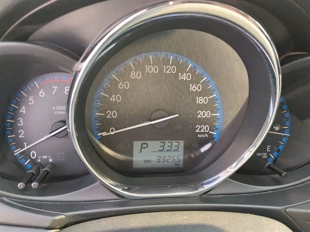 Toyota Vios FS 2017 1.5L CVT Fengchi Edition фото 12