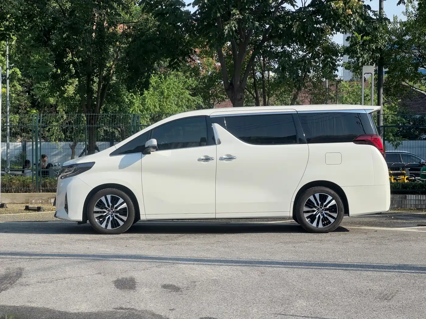 Toyota Alphard 2018 Facelift 3.5L Premium Edition фото 7