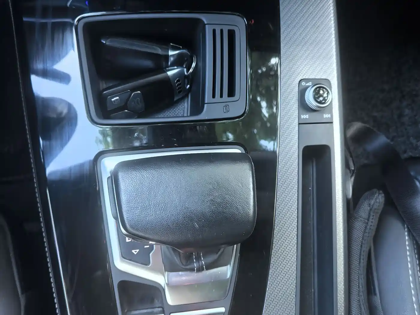 Audi Q5L 2022 40T Luxury Dynamic фото 11