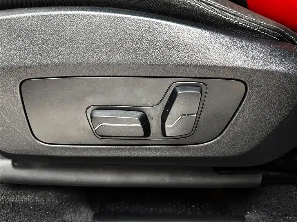 BMW X1 2023 sDrive20Li X Design Package фото 18