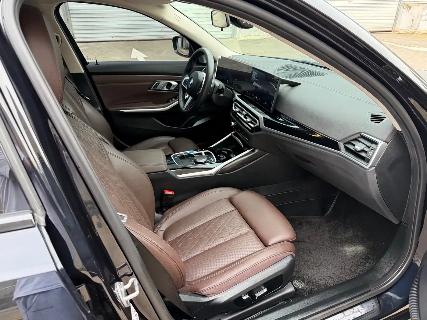 BMW i3 2024 eDrive 35 L фото 7