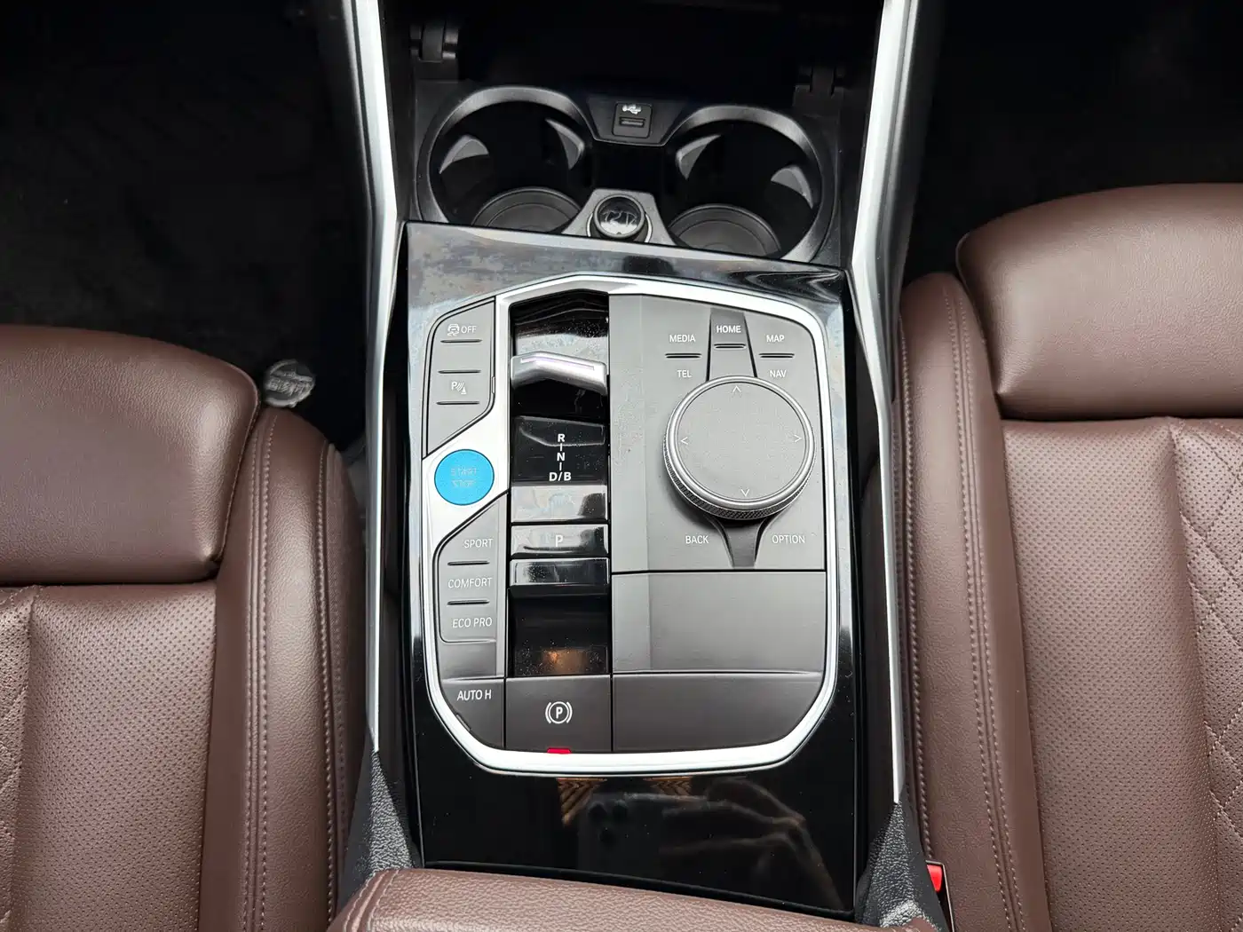 BMW i3 2024 eDrive 35 L фото 11