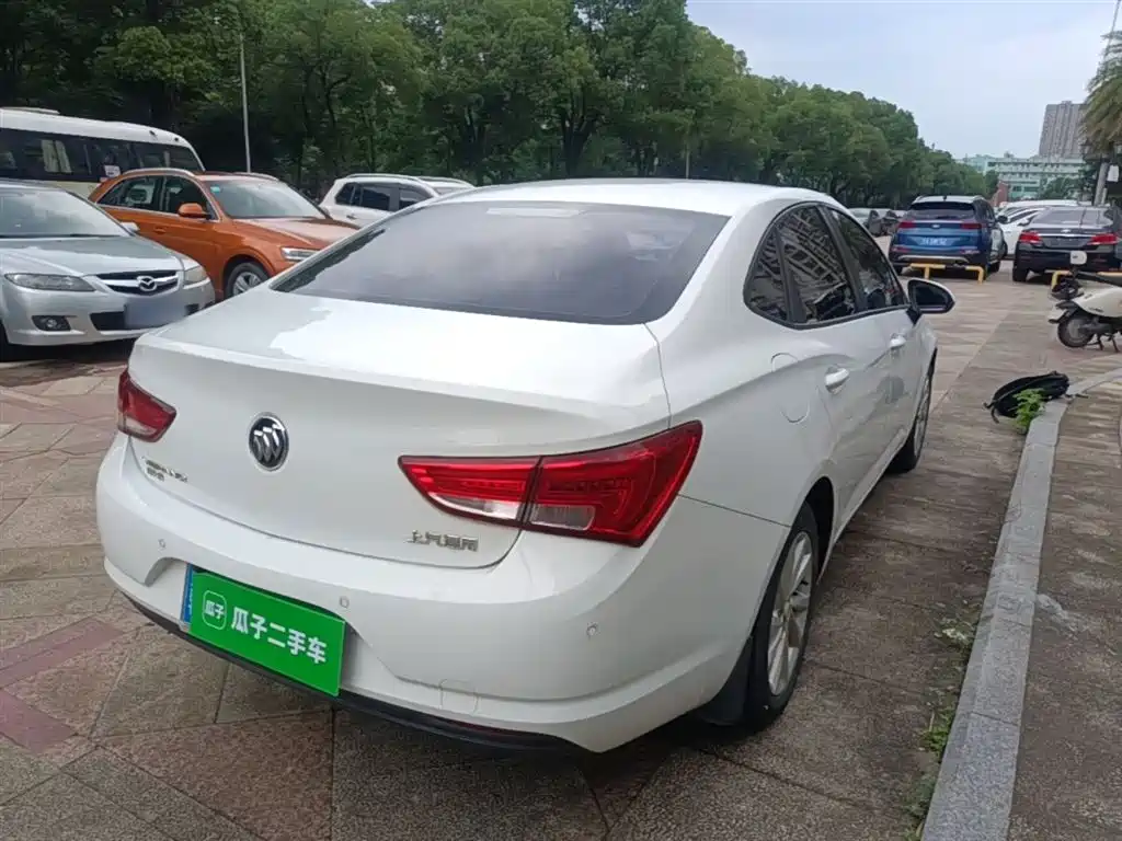Buick Verano 2019 Sedan 15S Auto Leading фото 7