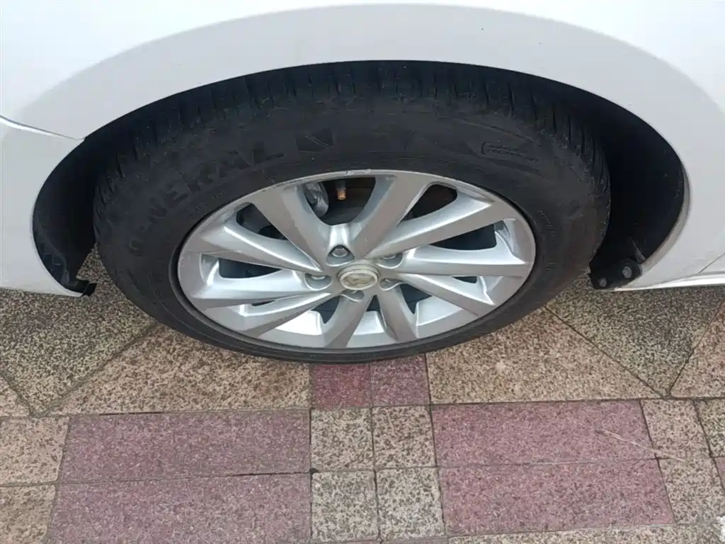 Buick Verano 2019 Sedan 15S Auto Leading фото 23