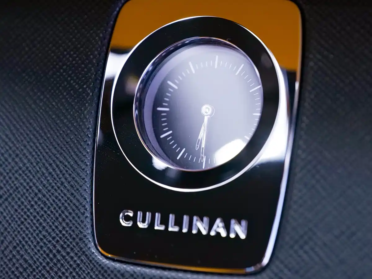 Фото 18 - Rolls-Royce Cullinan