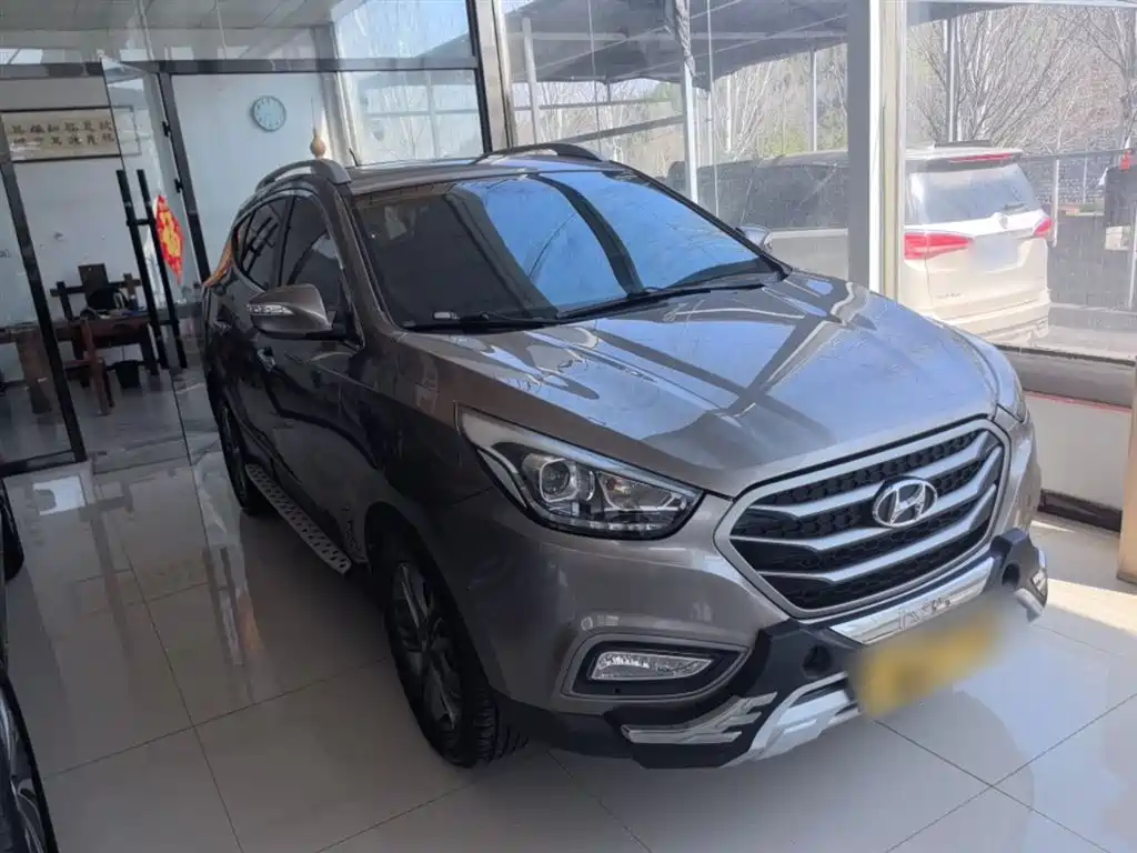 Hyundai Beijing Hyundai ix35 2013 2.0L Auto 2WD Smart GLS China IV фото 4