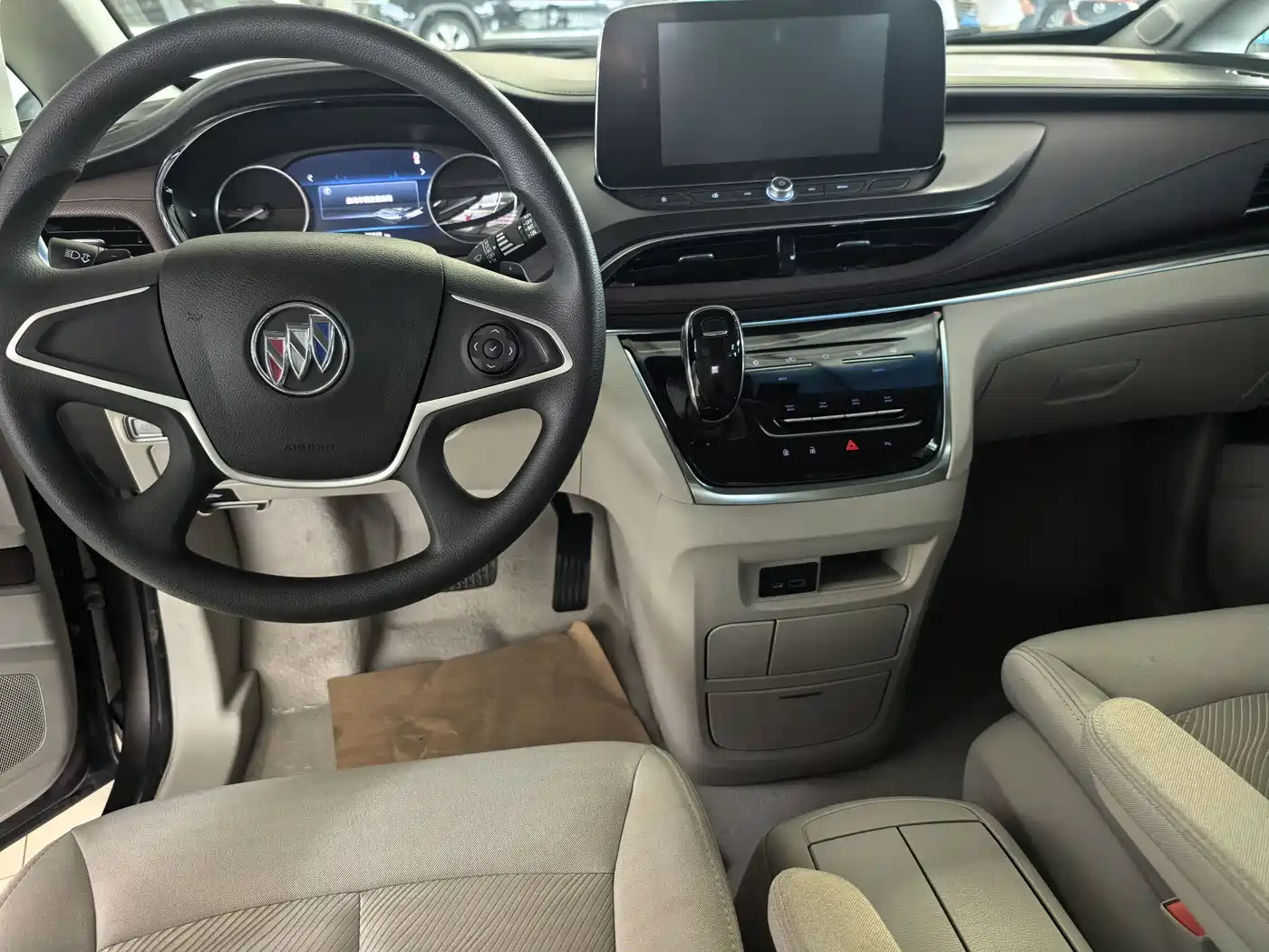 Buick GL8 2023 Model Land Business Class Comfort фото 6