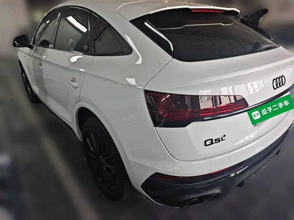 Audi Q5L Sportback 2022 45 TFSI Premium фото 9