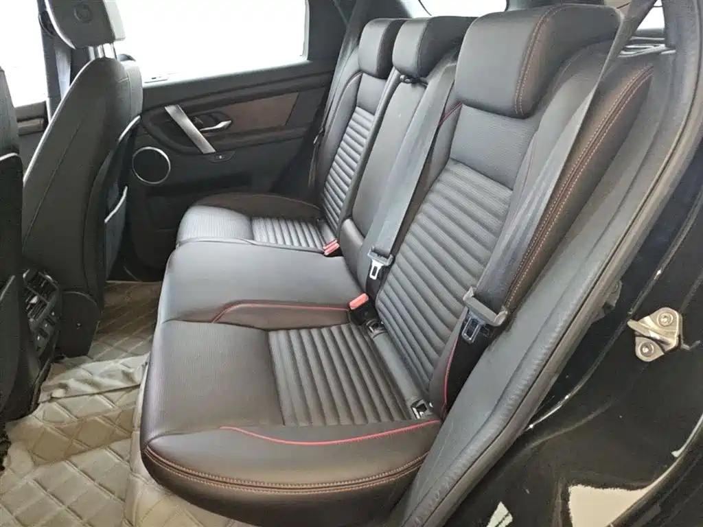 Land Rover Discovery Sport 2022 Model Year Second Facelift 249PS R-Dynamic SE Performance Technology Edition 5-seater фото 17