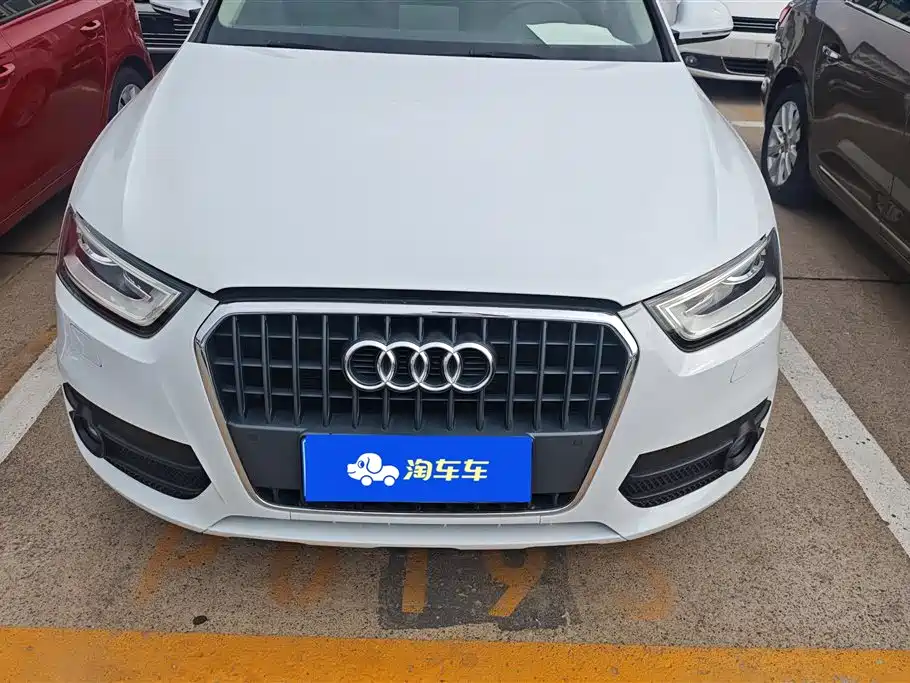 Audi Q3 2015 30 TFSI Comfort фото 2