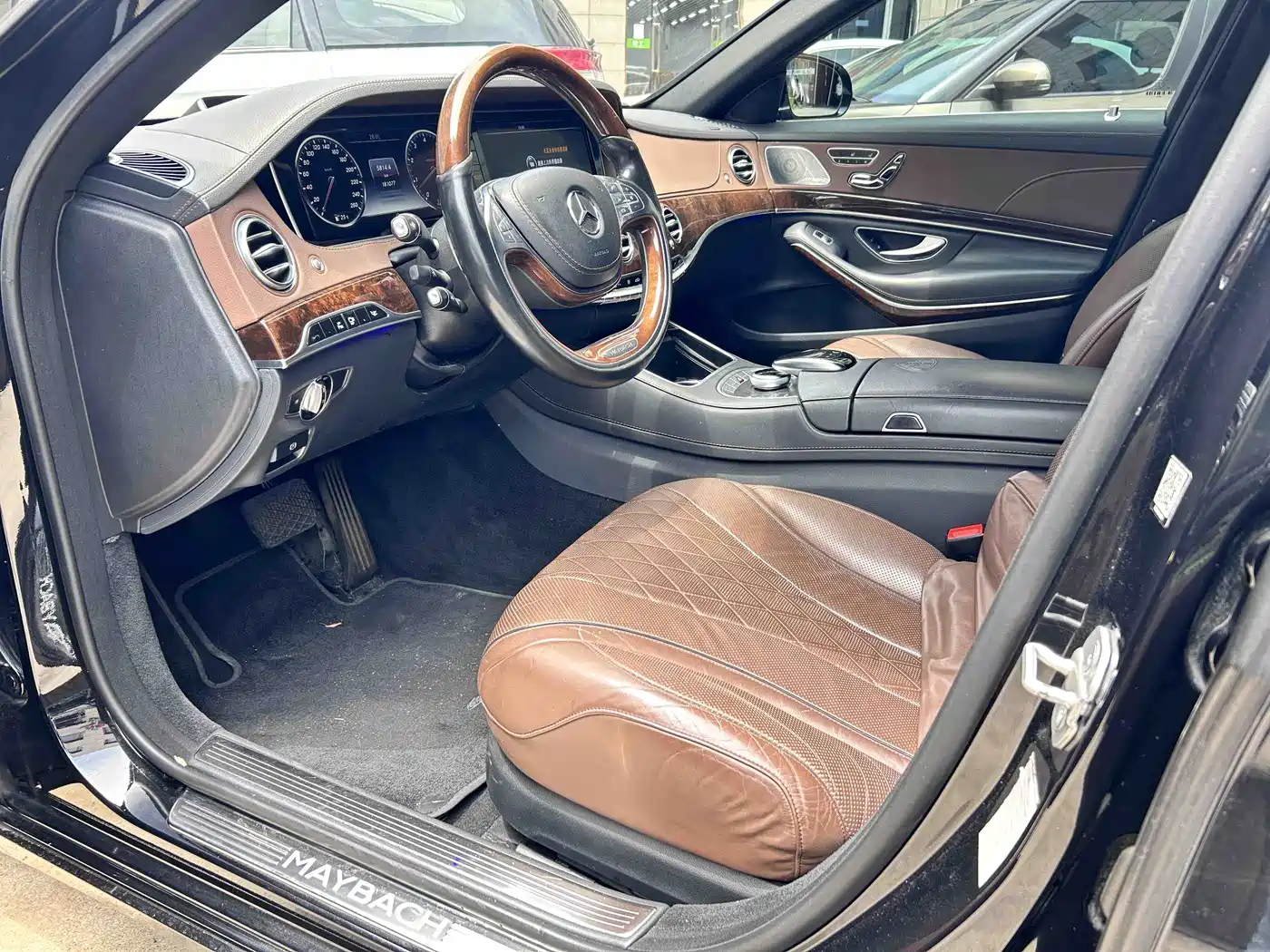 Mercedes-Benz Maybach S-Class 2017 S 400 4MATIC фото 16