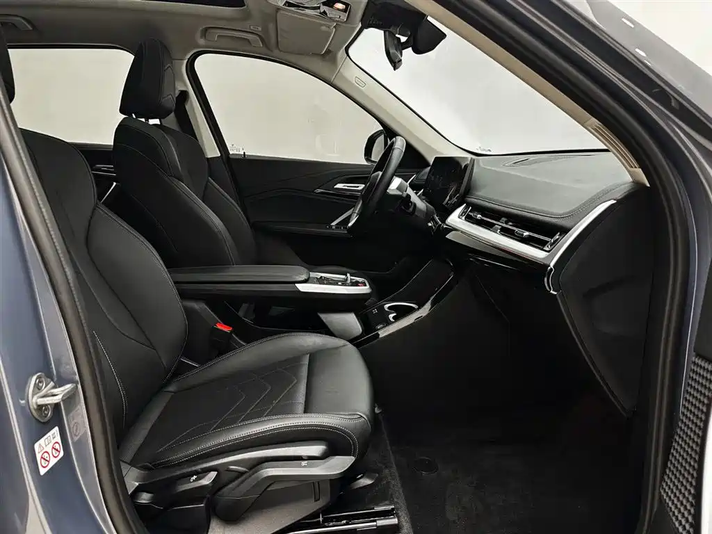 BMW X1 2023 sDrive20Li X Design Package фото 21