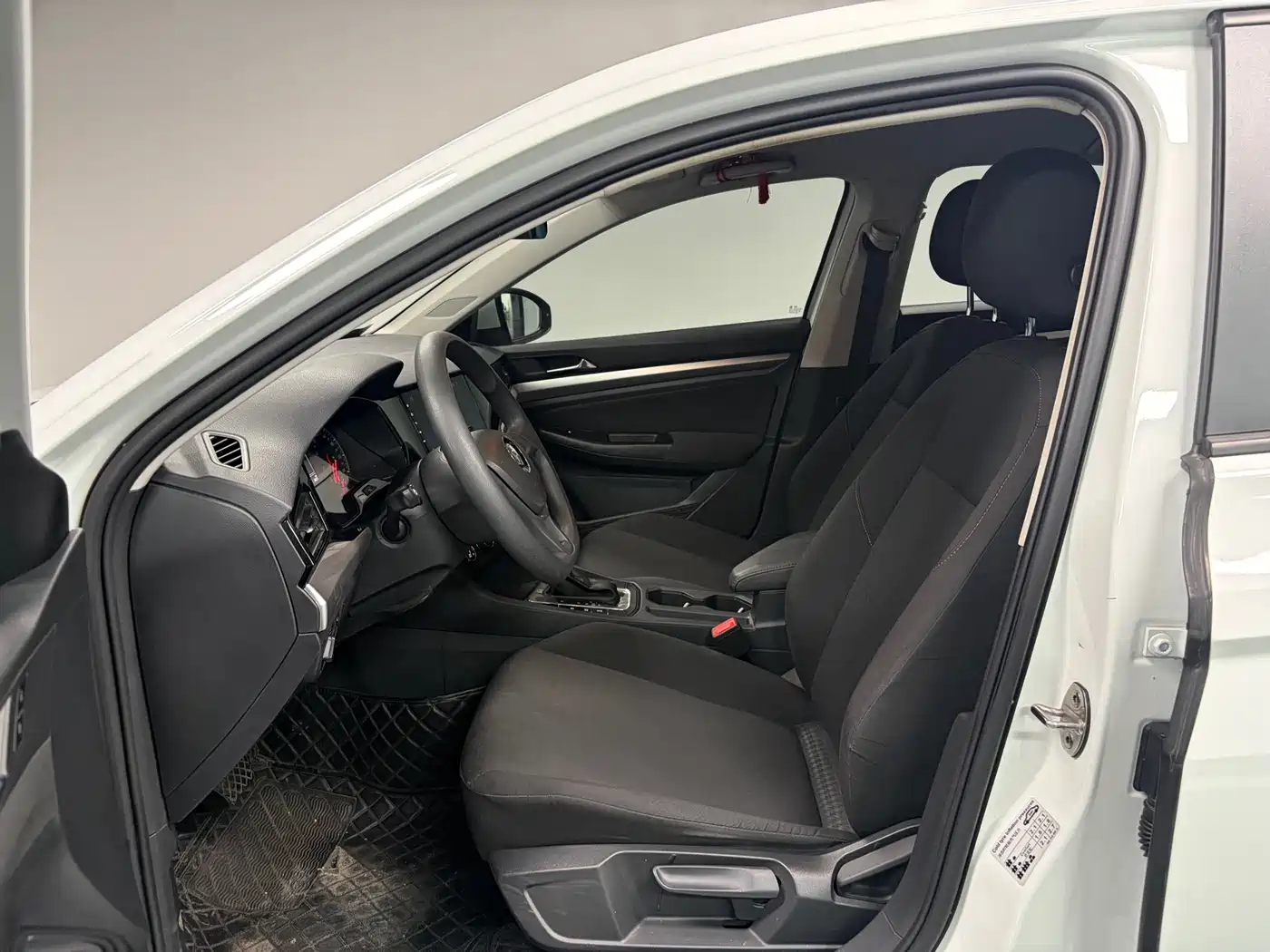 Volkswagen Bora 2020 1.5L Automatic Fashion фото 6