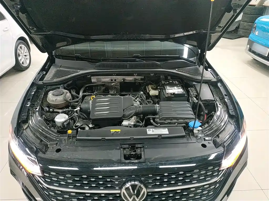 Volkswagen Lavida 2024 Model 1.5L Automatic Starlight 5 Million Edition фото 16
