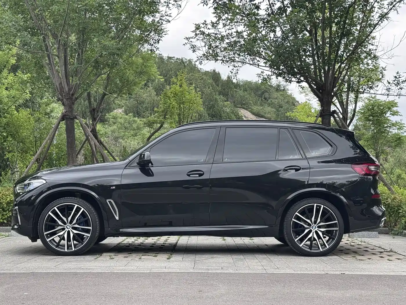 BMW X5 2022 xDrive 40Li Premium M Sport Package фото 5