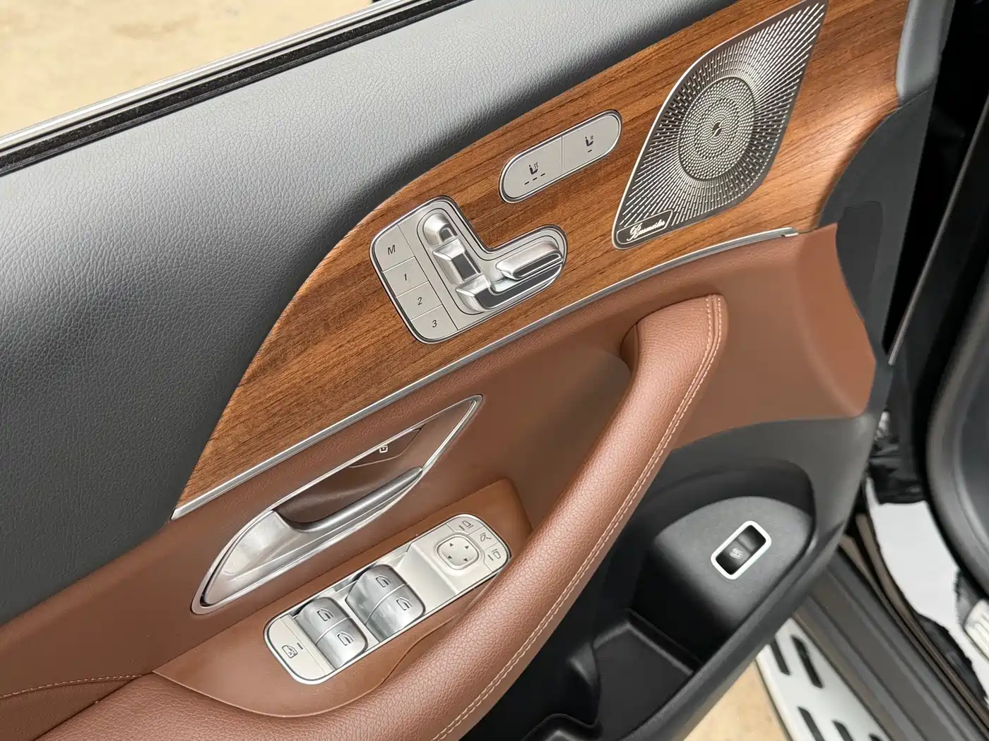 Mercedes-Benz GLE 2024 GLE 450 4MATIC Fashion фото 15