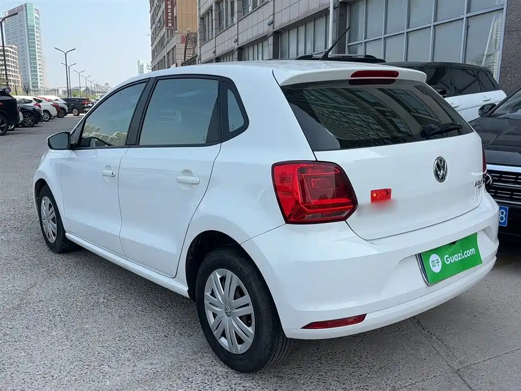 Volkswagen Polo 2018 1.5L Auto Safe Drive фото 14