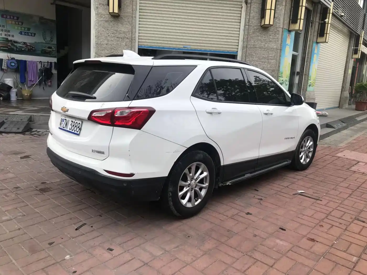 Chevrolet Equinox 2018 535T Automatic Galloping Edition фото 8