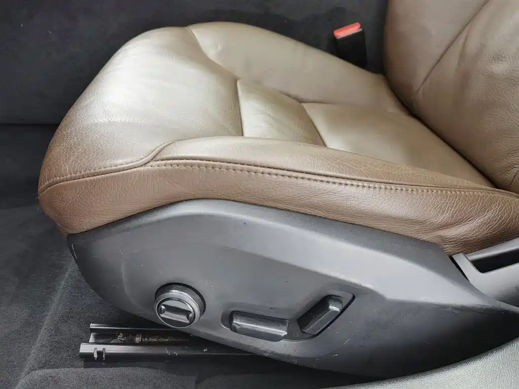 VOLVO S60 PLUG-IN HYBRID