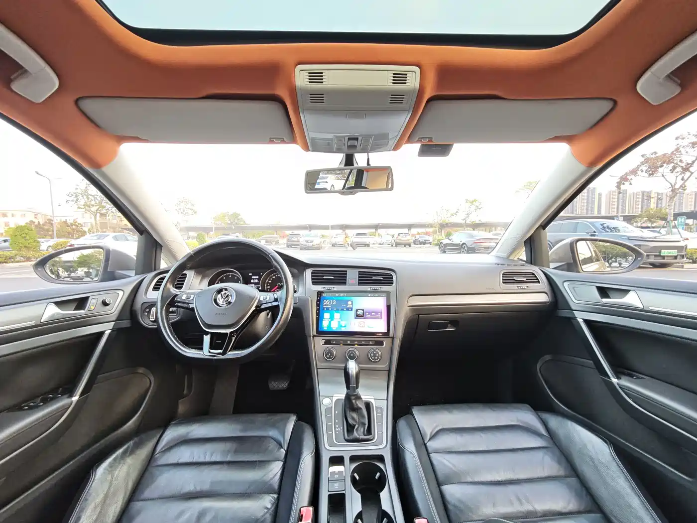 Volkswagen Golf 2015 1.4TSI Automatic Luxury фото 5
